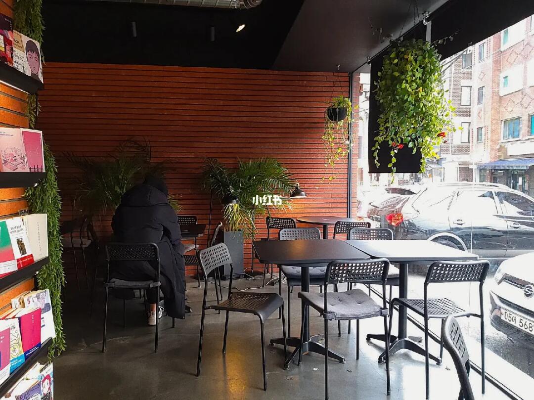 首尔78边的西餐厅咖啡店